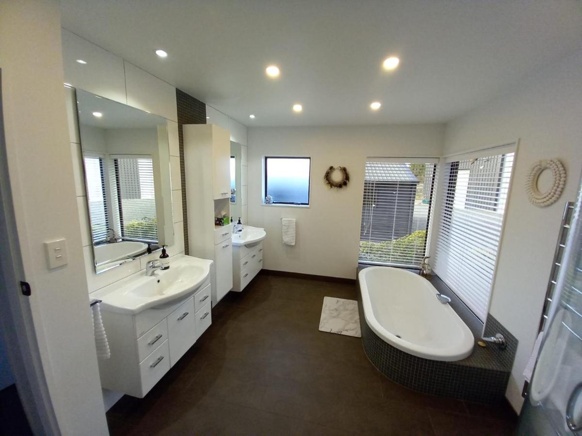 Palms On Bruntwood Hotel Tamahere Luaran gambar